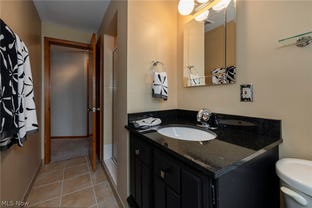 5042 North Barton Road Lyndhurst, OH 44124 - Photo 29 of 50