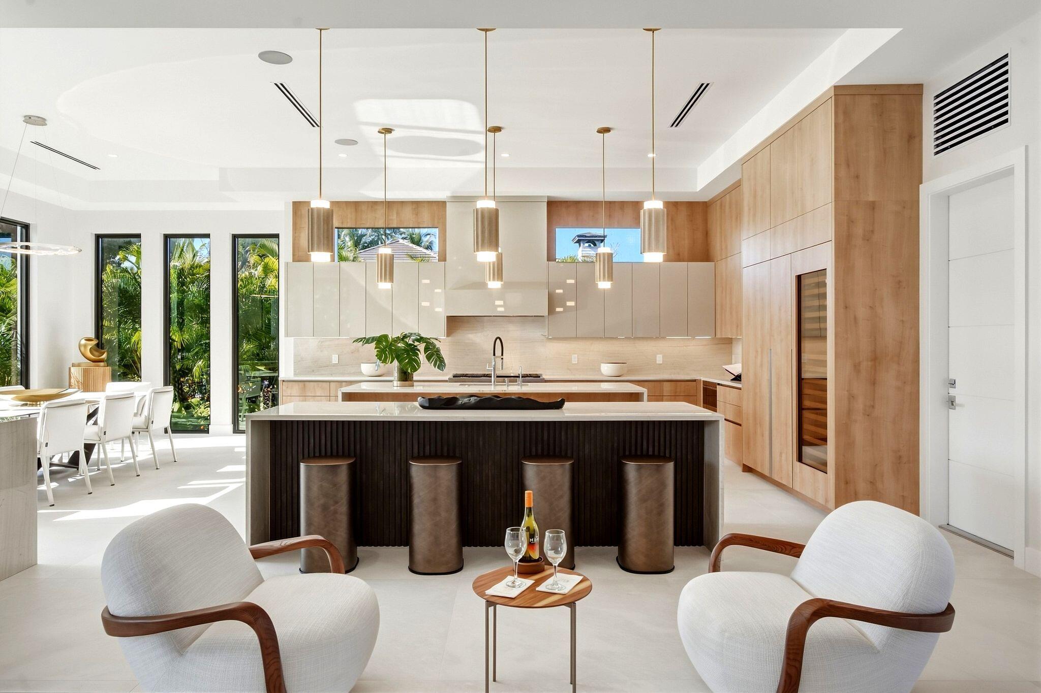 399 Northeast Spanish Court Boca Raton, FL 33432 - Photo 5 of 42 Kitchen
