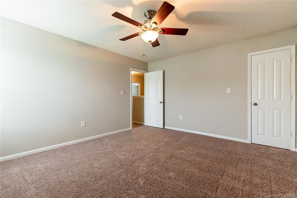 1402 River Run Road Lowell, NC 28098 - Photo 13 of 27 Gallery Image 13