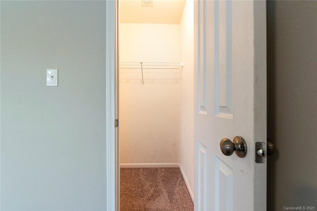 1402 River Run Road Lowell, NC 28098 - Photo 14 of 27 Gallery Image 14