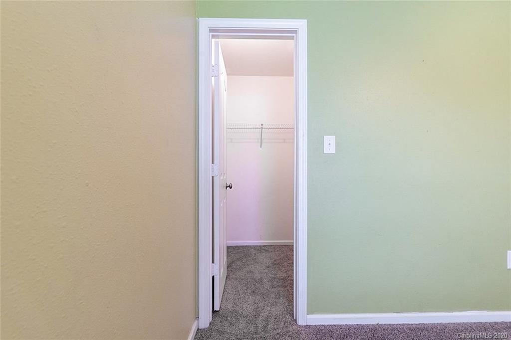1402 River Run Road Lowell, NC 28098 - Photo 17 of 27 Gallery Image 17