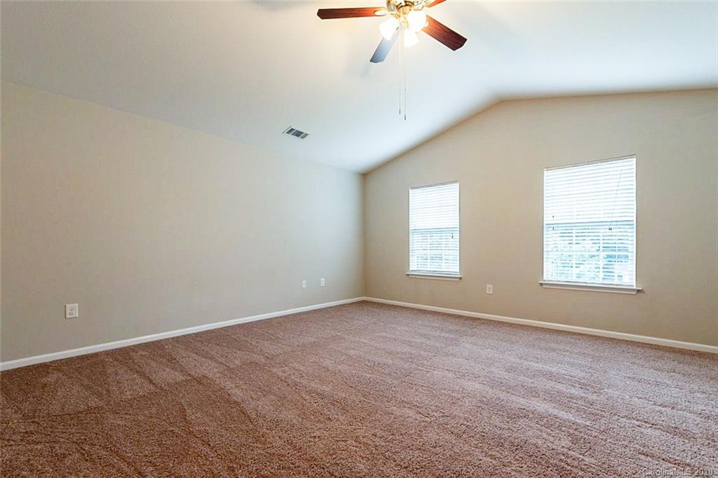 1402 River Run Road Lowell, NC 28098 - Photo 18 of 27 Gallery Image 18