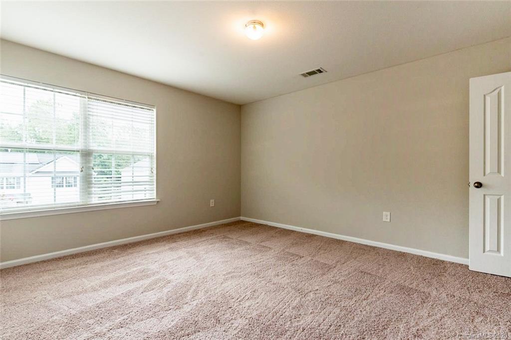 1402 River Run Road Lowell, NC 28098 - Photo 25 of 27 Gallery Image 25