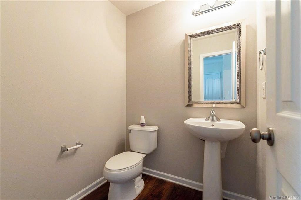 1402 River Run Road Lowell, NC 28098 - Photo 10 of 27 Gallery Image 10