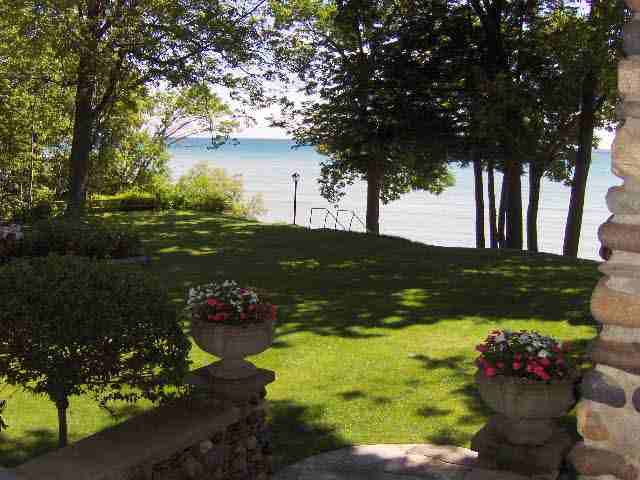 4049 Lakeshore Road Lexington, MI 48450 - Photo 13 of 23 31012533-12.JPG