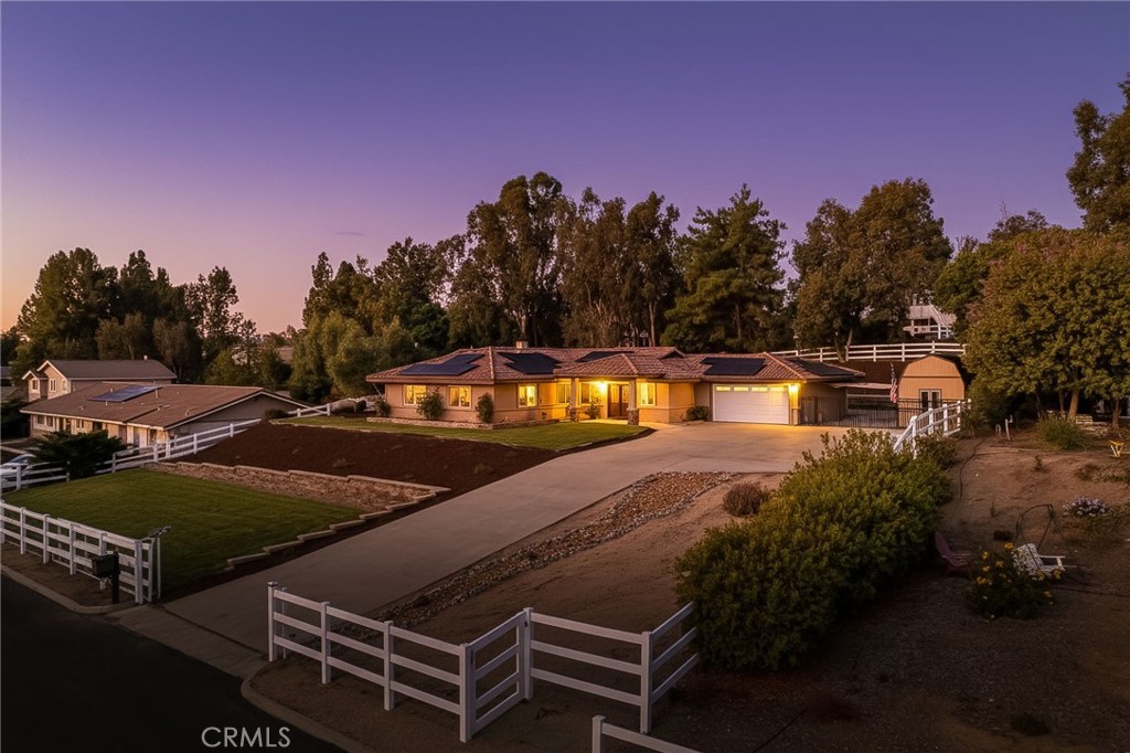 Twilight images are embellished through AI.  Not all lighting features exist.