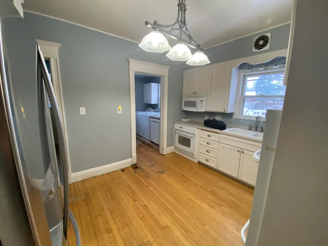 $279,000 | 441 Hawthorne Street, Burlington, WI 53105