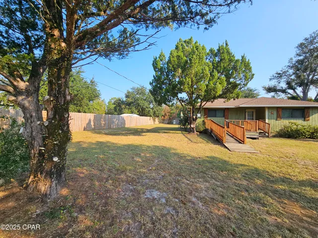 $124,900 | 711 Heavener Lane, Southport, FL 32409