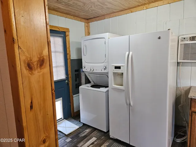 $124,900 | 711 Heavener Lane, Southport, FL 32409