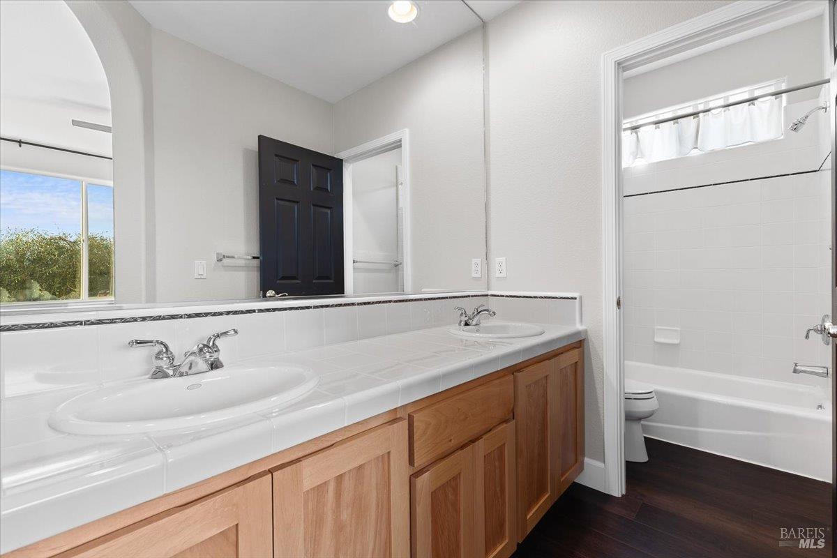 5866 Sailing Hawk Avenue Santa Rosa, CA 95409 - Photo 19 of 49