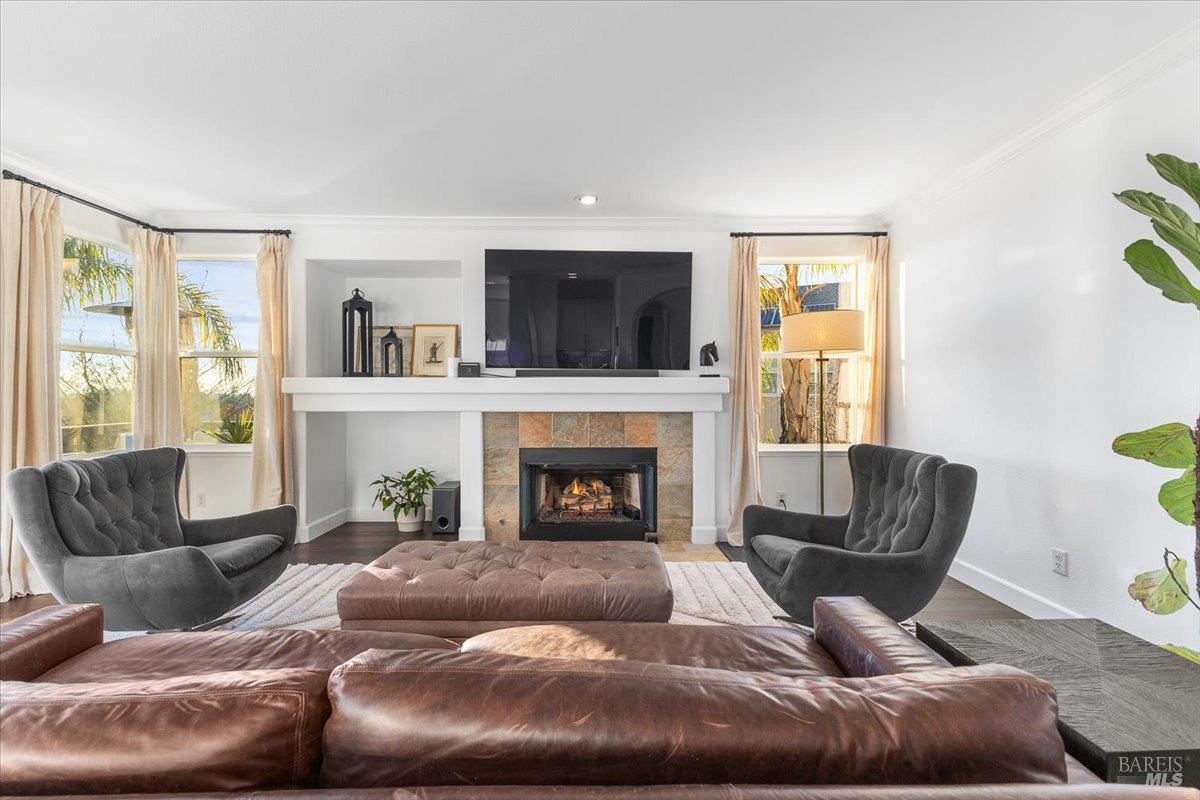 5866 Sailing Hawk Avenue Santa Rosa, CA 95409 - Photo 7 of 49