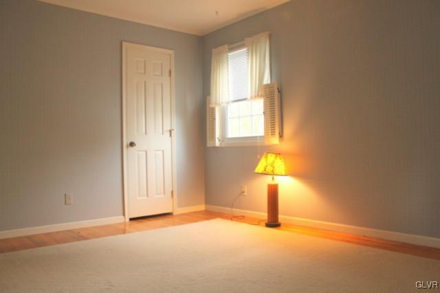 2047 Hilltop Road Bethlehem, PA 18015 - Photo 13 of 25 Gallery Image 13