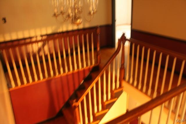 2047 Hilltop Road Bethlehem, PA 18015 - Photo 17 of 25 Gallery Image 17