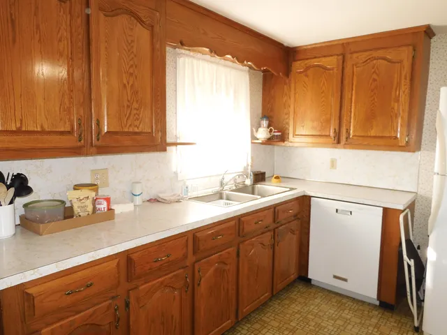 $484,900 | 146 South Policy Street, Salem, NH 03079