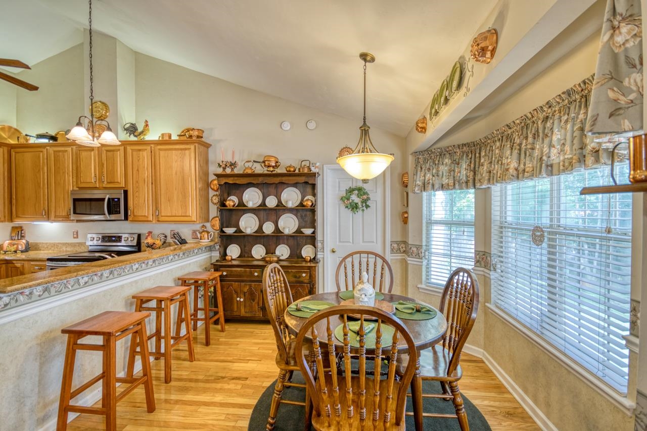 1862 Log Ridge Trail Tallahassee, FL 32312 - Photo 3 of 24 Gallery Image 3