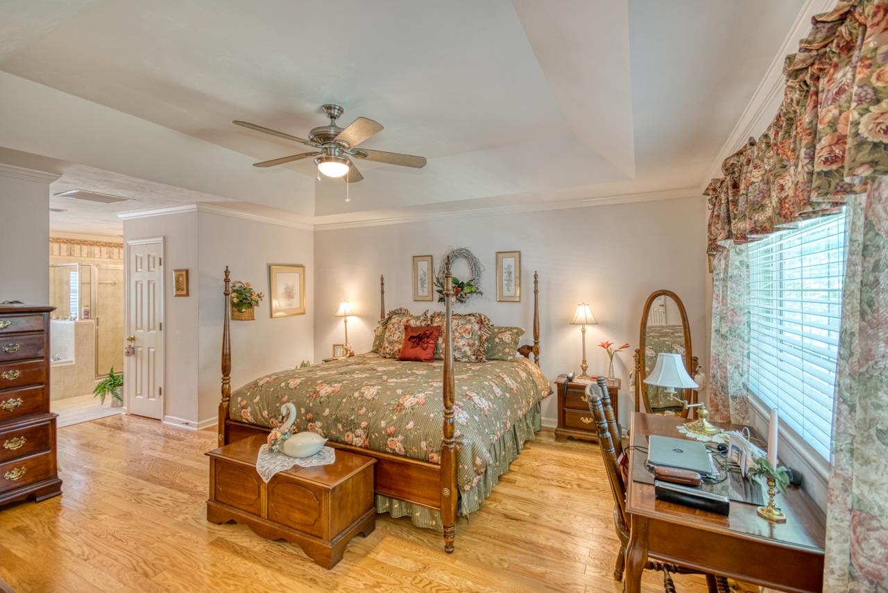 1862 Log Ridge Trail Tallahassee, FL 32312 - Photo 4 of 24 Gallery Image 4