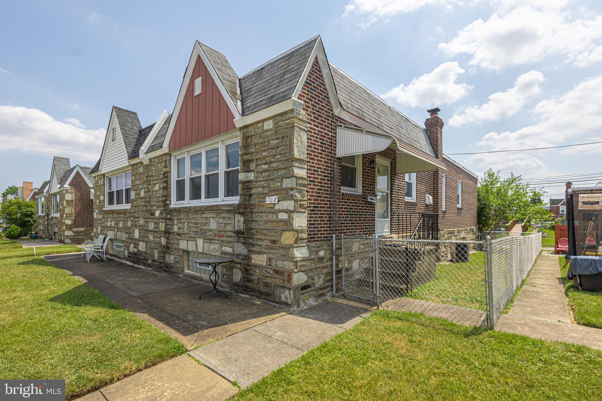 1708 Fox Chase Road Philadelphia, PA 19152 - Photo 1 of 26 Gallery Image 1