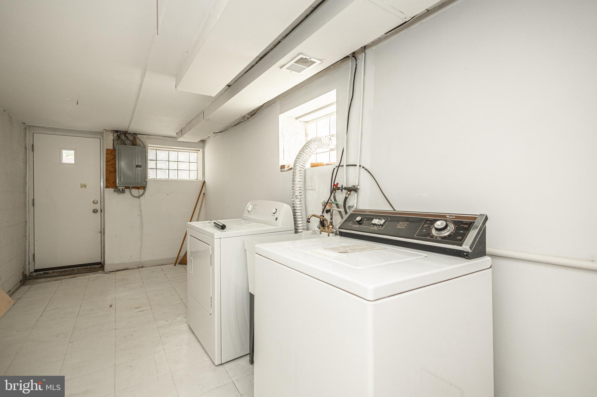 1708 Fox Chase Road Philadelphia, PA 19152 - Photo 18 of 26 Gallery Image 18
