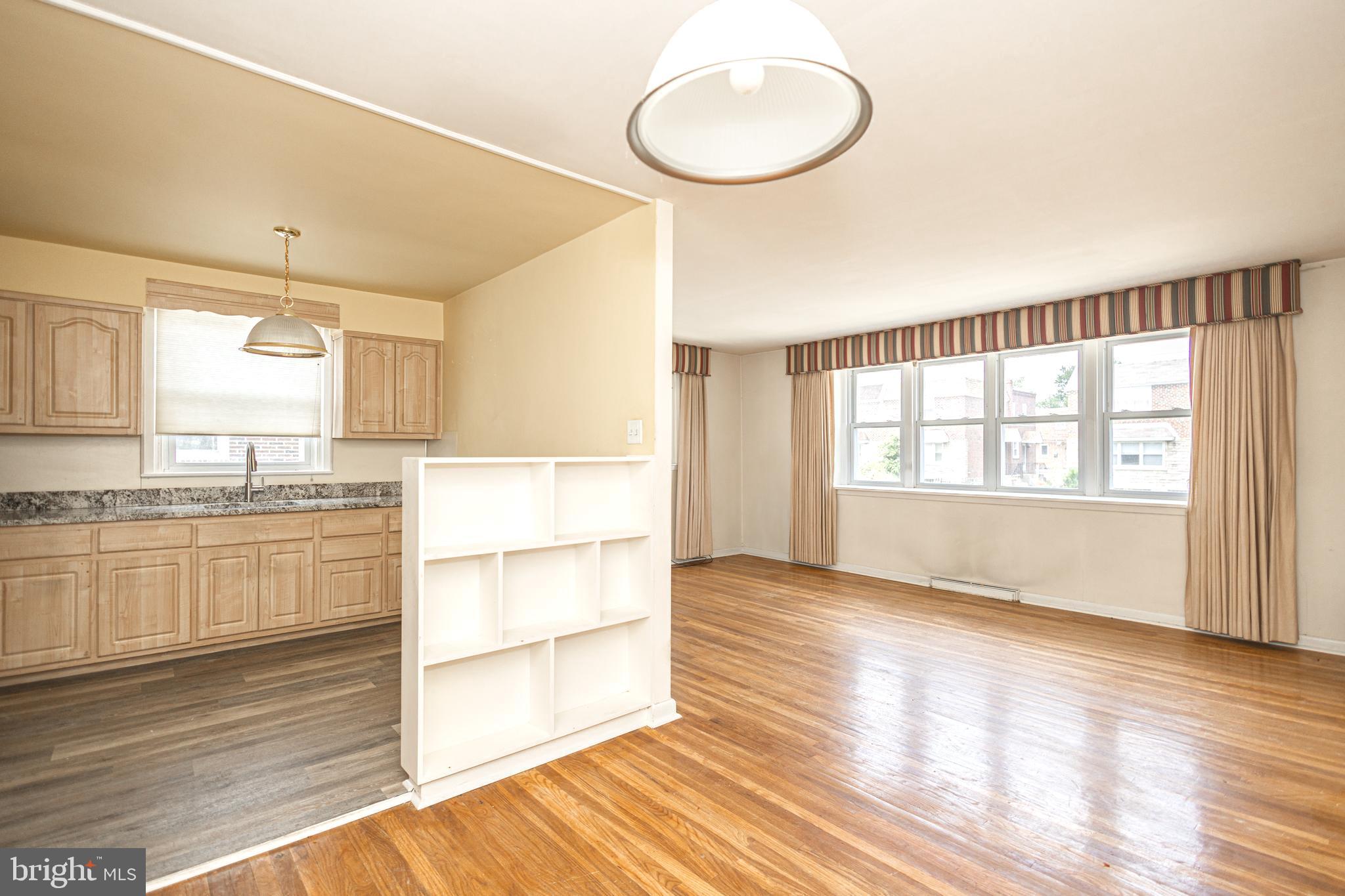 1708 Fox Chase Road Philadelphia, PA 19152 - Photo 6 of 26 Gallery Image 6