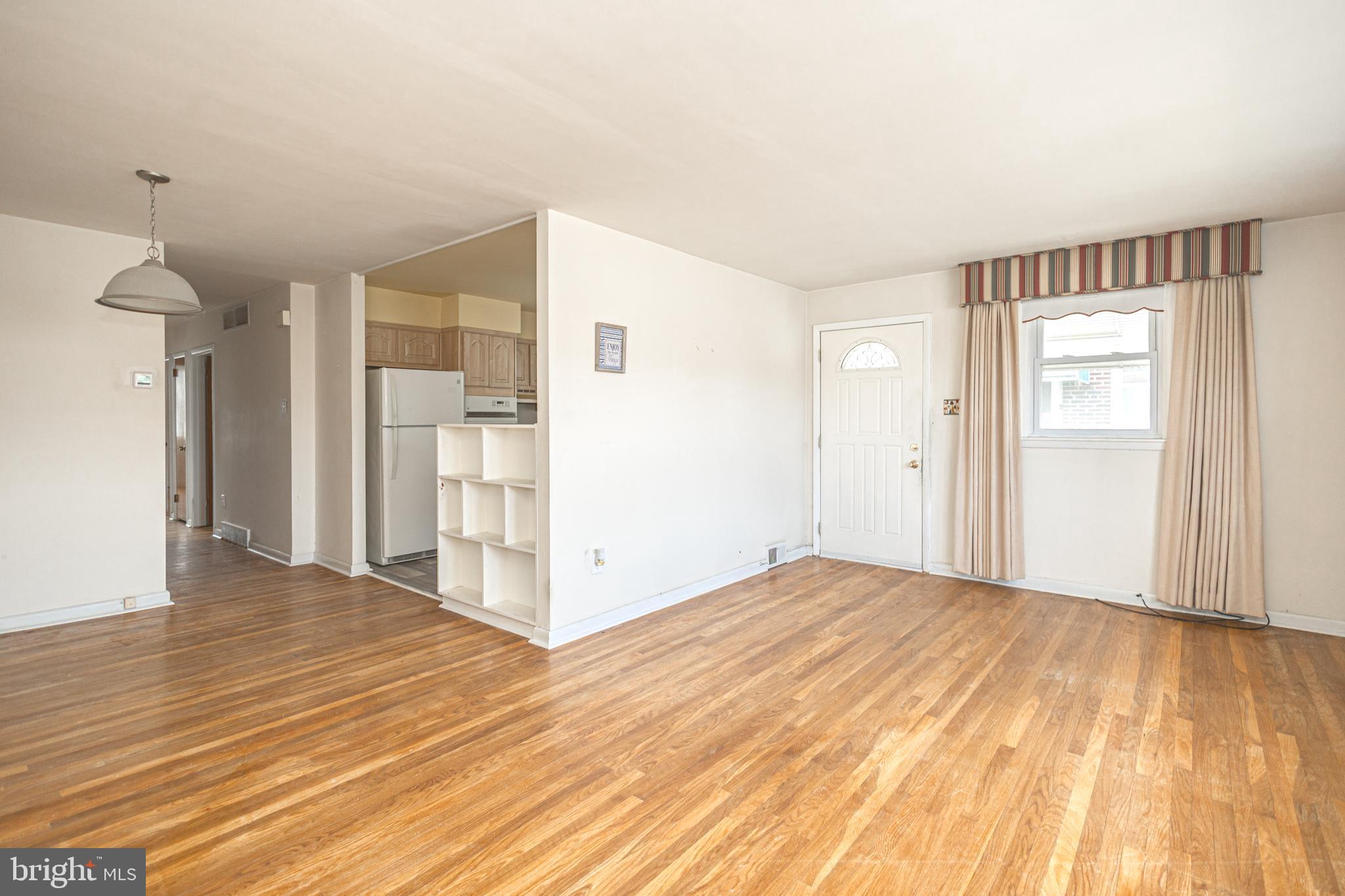 1708 Fox Chase Road Philadelphia, PA 19152 - Photo 9 of 26 Gallery Image 9
