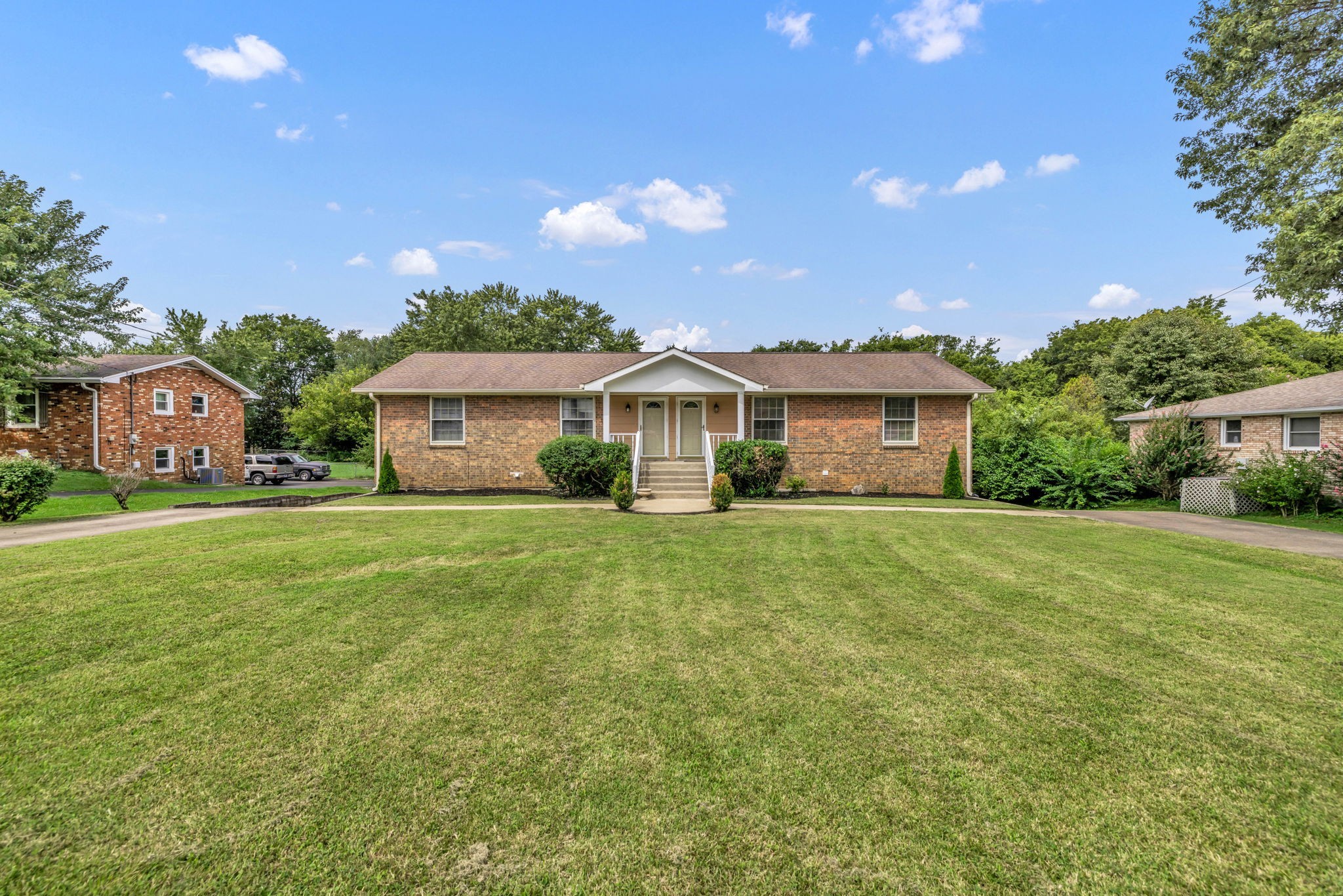 108 Chiroc Road Hendersonville, TN 37075 - Photo 3 of 55 Gallery Image 3