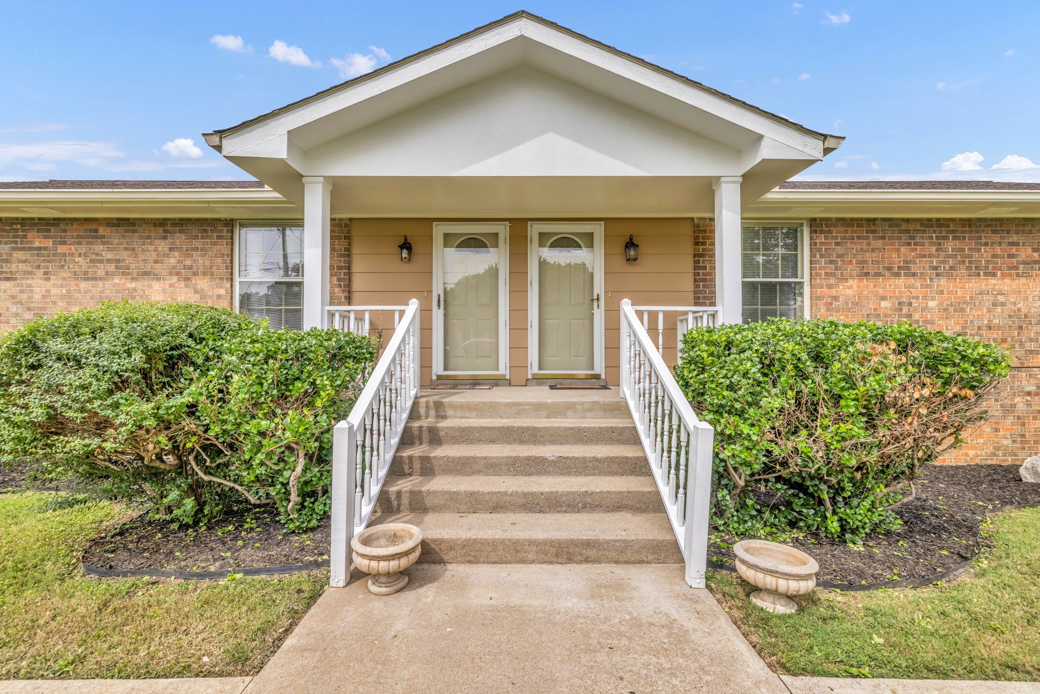 108 Chiroc Road Hendersonville, TN 37075 - Photo 7 of 55 Gallery Image 7