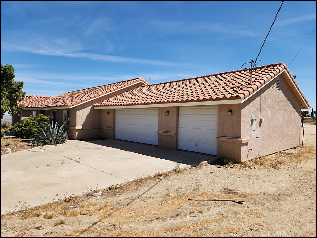 10685 Crystal Aire Road Pinon Hills, CA 92372 - Photo 33 of 47
