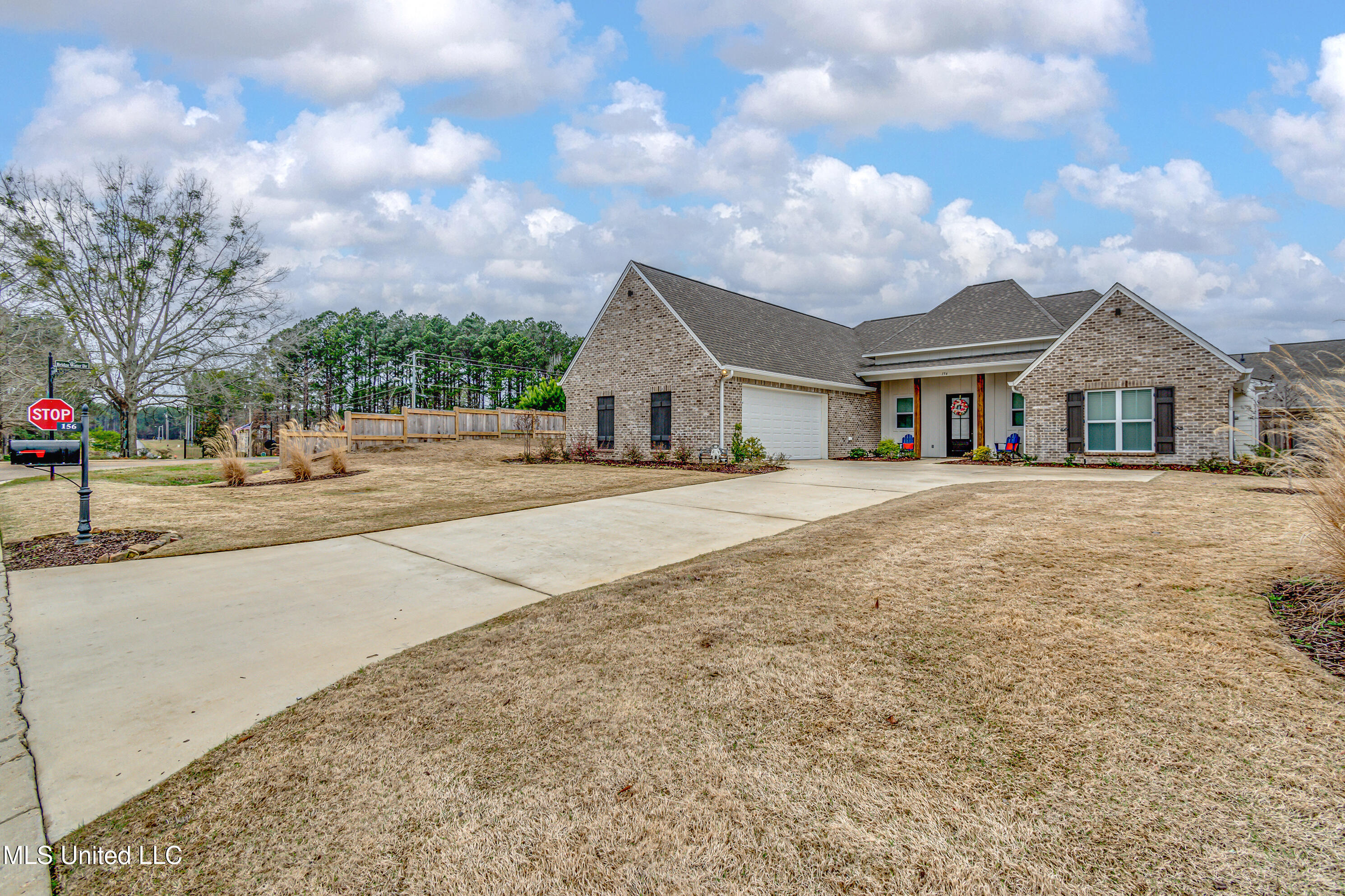 156 Bridgewater Loop Madison, MS 39110 - Photo 5 of 64 156 Bridgewater Loop-62
