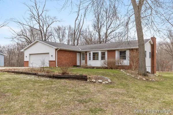 $649,900 | 7544 Thornapple River Drive Southeast, Caledonia, MI 49316