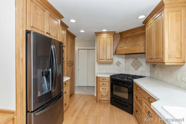 $649,900 | 7544 Thornapple River Drive Southeast, Caledonia, MI 49316