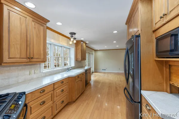$649,900 | 7544 Thornapple River Drive Southeast, Caledonia, MI 49316
