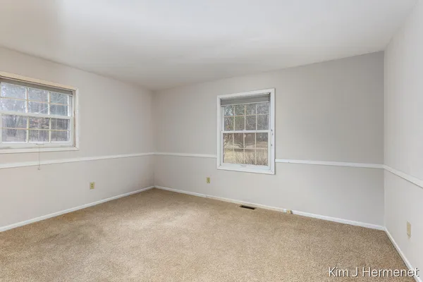 $649,900 | 7544 Thornapple River Drive Southeast, Caledonia, MI 49316