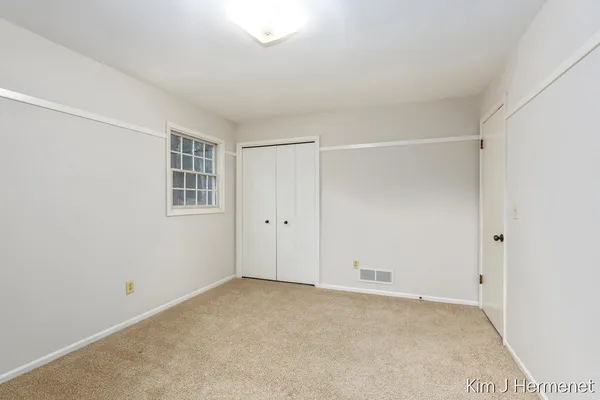 $649,900 | 7544 Thornapple River Drive Southeast, Caledonia, MI 49316