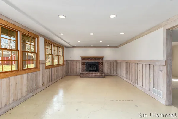 $649,900 | 7544 Thornapple River Drive Southeast, Caledonia, MI 49316