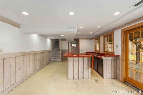 $649,900 | 7544 Thornapple River Drive Southeast, Caledonia, MI 49316