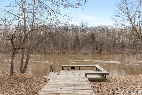 $649,900 | 7544 Thornapple River Drive Southeast, Caledonia, MI 49316