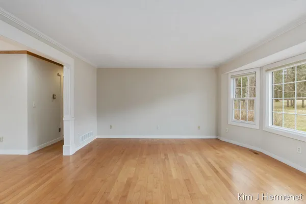 $649,900 | 7544 Thornapple River Drive Southeast, Caledonia, MI 49316