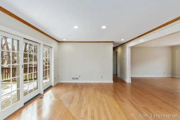 $649,900 | 7544 Thornapple River Drive Southeast, Caledonia, MI 49316