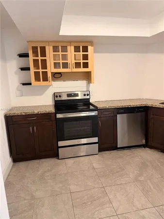 $2,550 | 6613 Evergreen Drive, Unit A, Miramar, FL 33023
