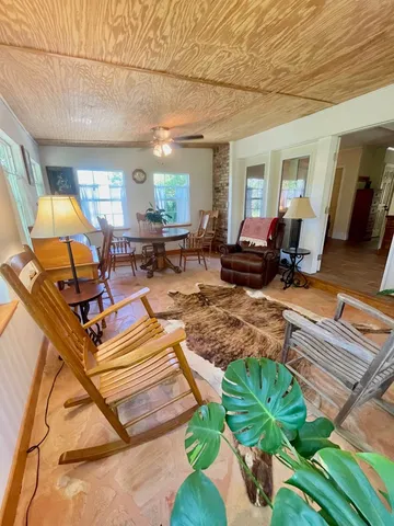 a living room filled with furniture