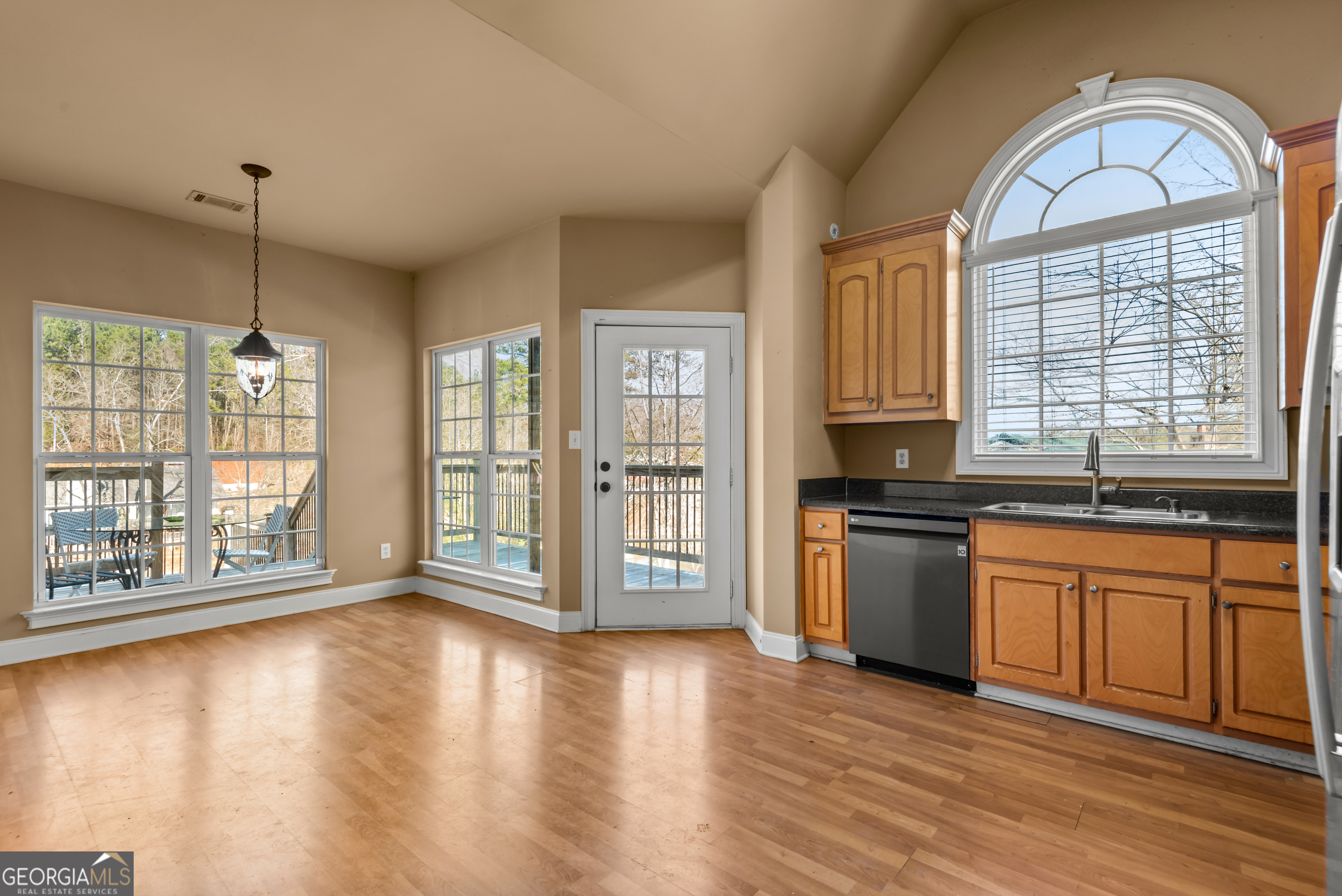 200 Bradley Road Jackson, GA 30233 - Photo 10 of 56