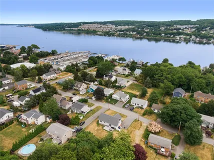 $495,000 | 65 King Phillip Street, Portsmouth, RI 02871