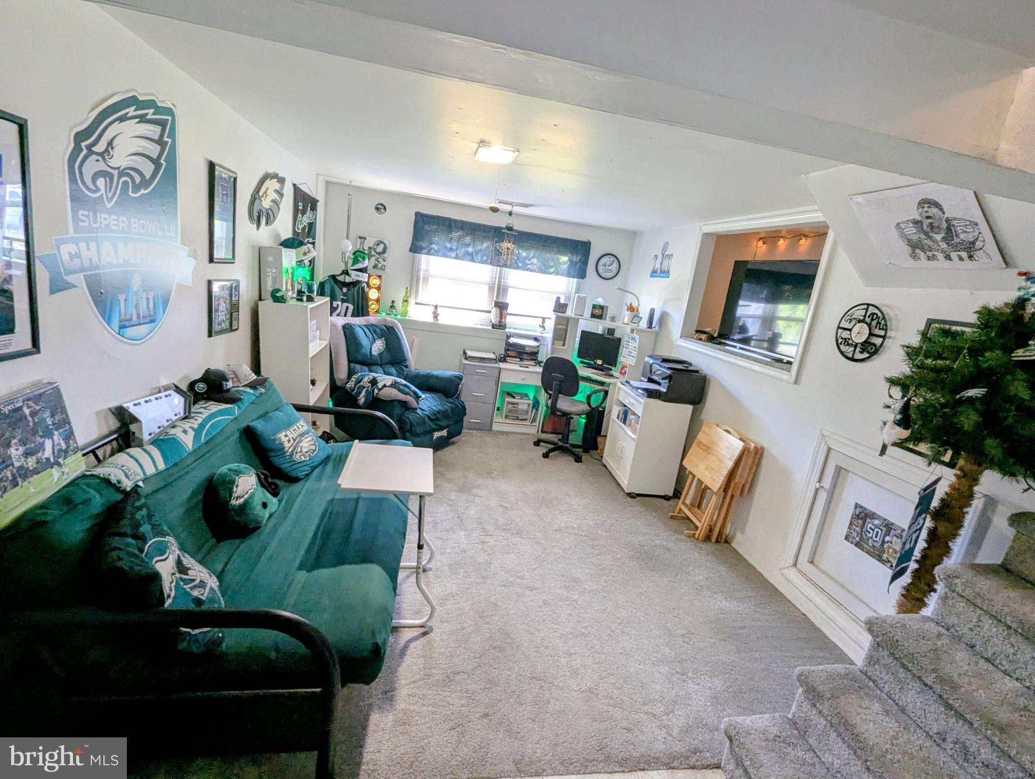 3641 Deepwater Lane Brookhaven, PA 19015 - Photo 14 of 37 Family room
