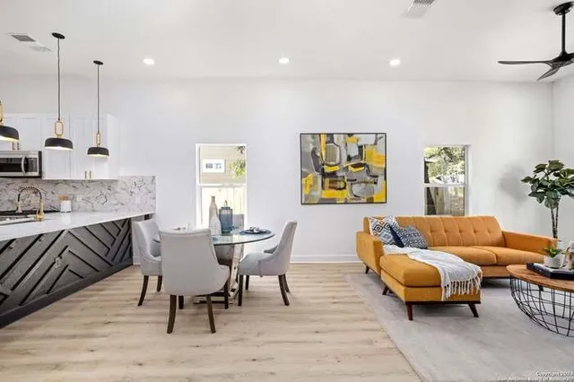 $349,500 | 326 Sharer Street, San Antonio, TX 78208