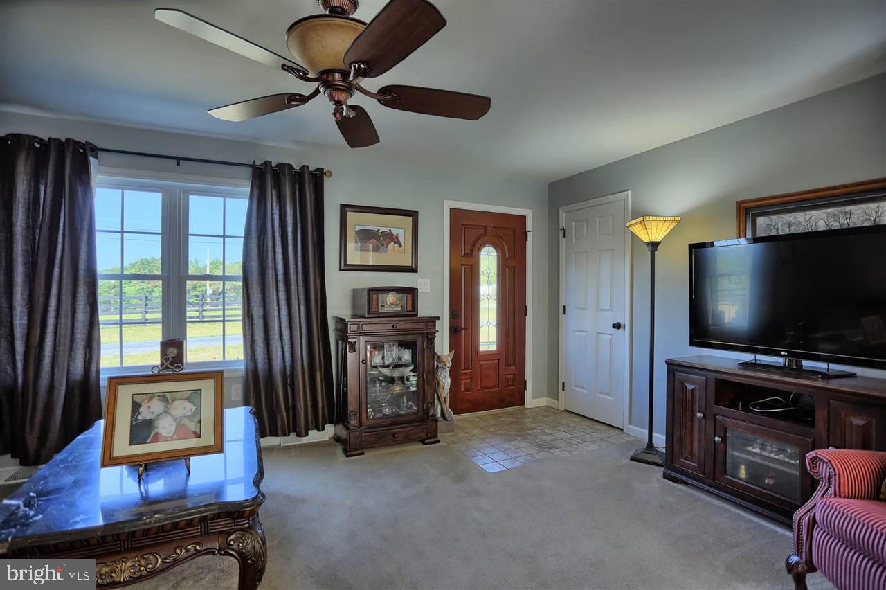 221 Notch Road Duncannon, PA 17020 - Photo 8 of 25 Gallery Image 8