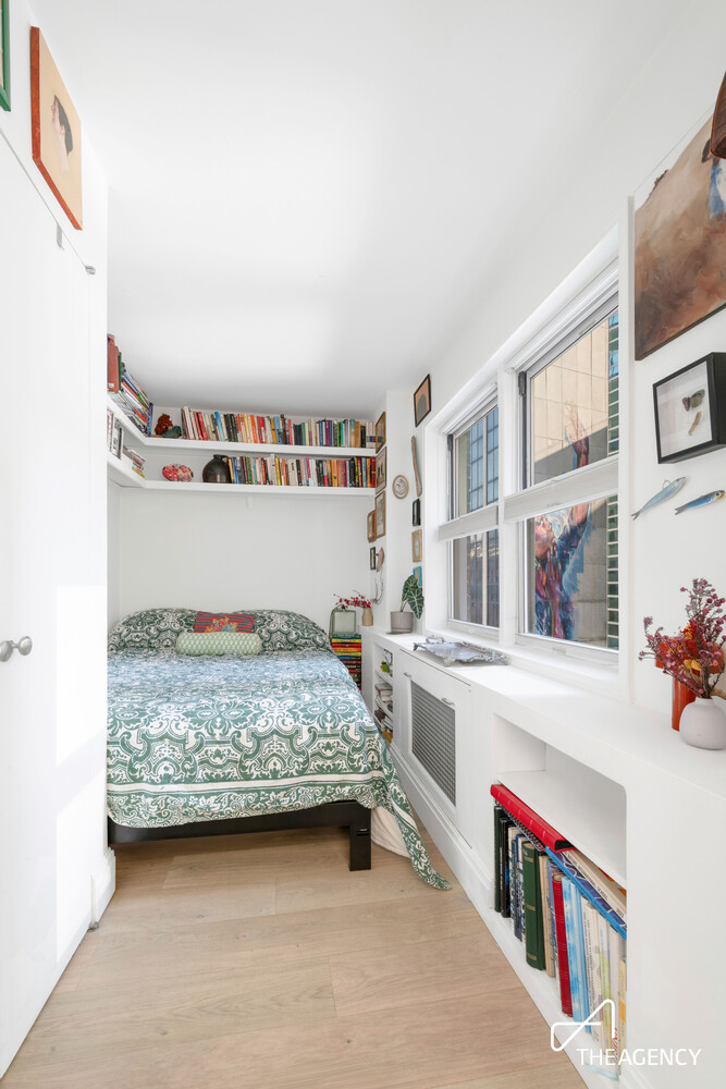 321 East 45th Street, Unit 7G Manhattan, NY 10017 - Photo 5 of 10