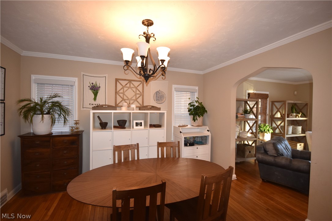 3629 Tullamore Road Cleveland, OH 44118 - Photo 11 of 22