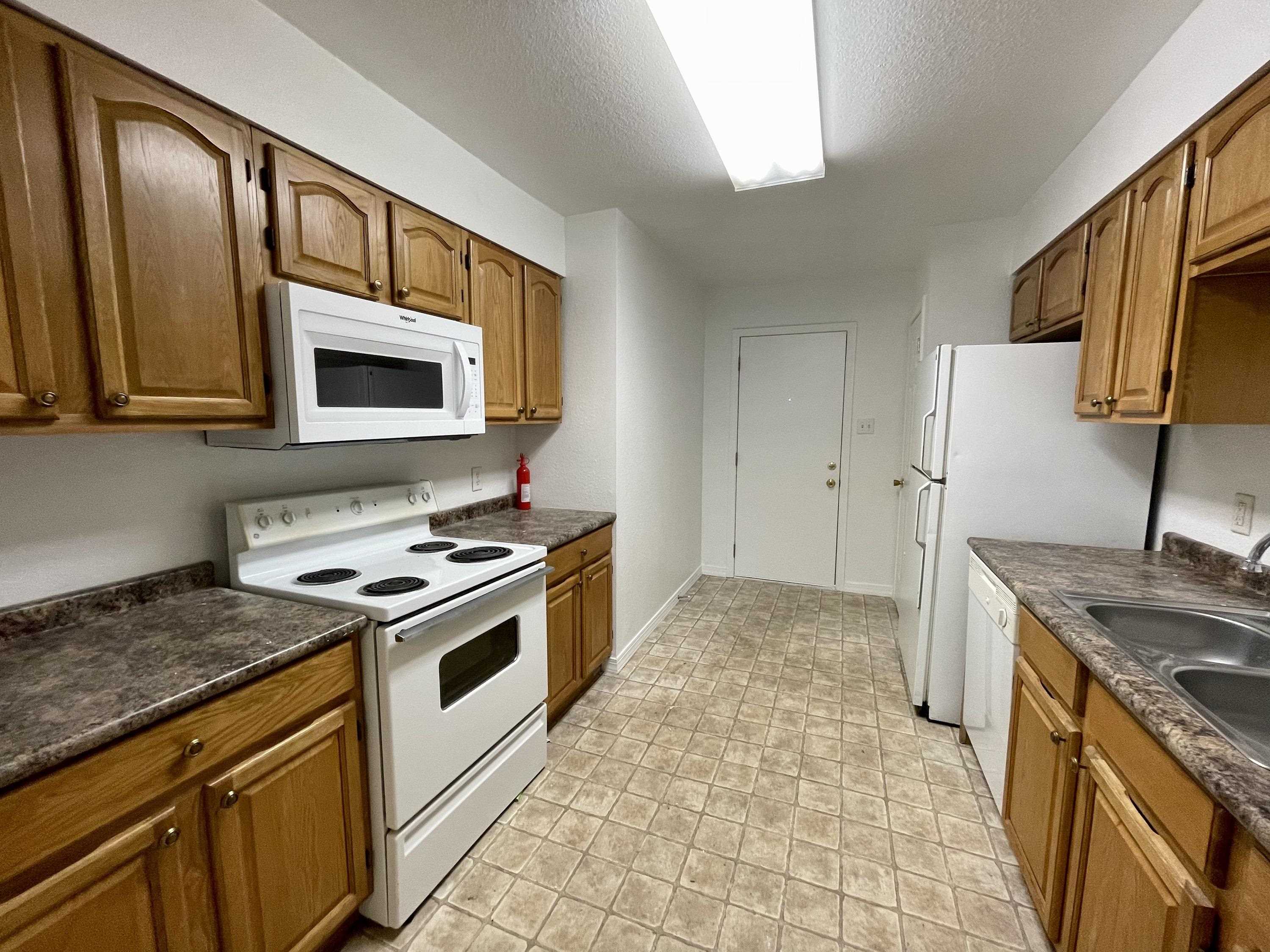 6030 Alpine Circle, Unit 6 Beaumont, TX 77708 - Photo 7 of 11