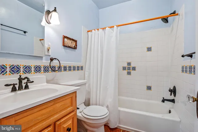 $695,000 | 433 Ethan Allen Avenue, Takoma Park, MD 20912