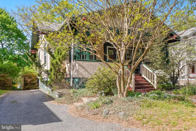 $695,000 | 433 Ethan Allen Avenue, Takoma Park, MD 20912